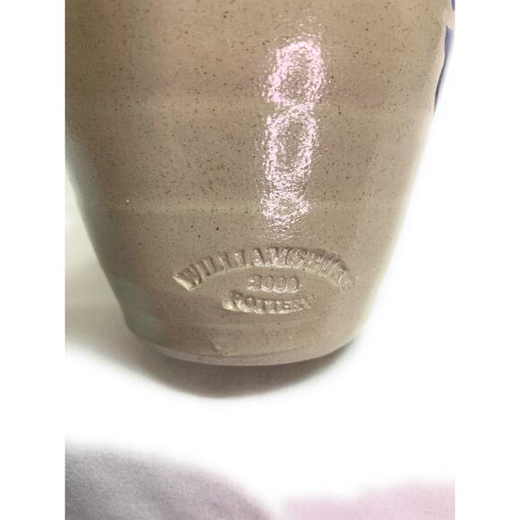 Vtg Williamsburg Pottery Factory Salt Glazed Pitcher Blue 2 Floral 7 1/2" Tall - Picture 10 of 10